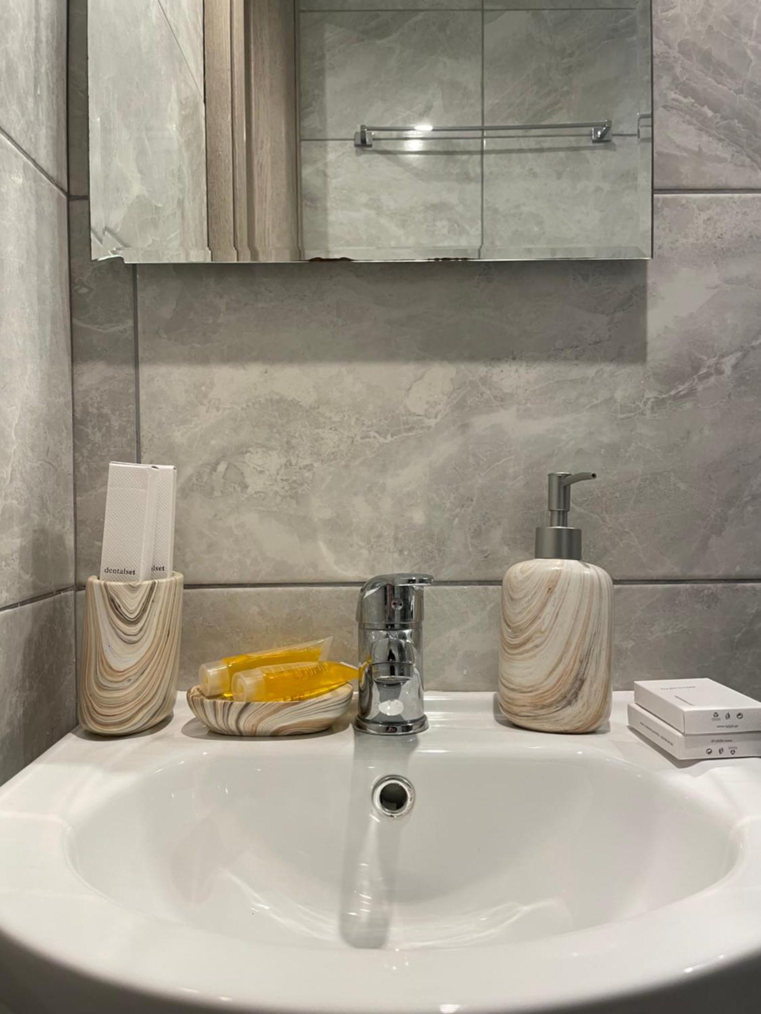 Aiolos Apartment Alimos Centre 4 Near The Sea 아테네 외부 사진