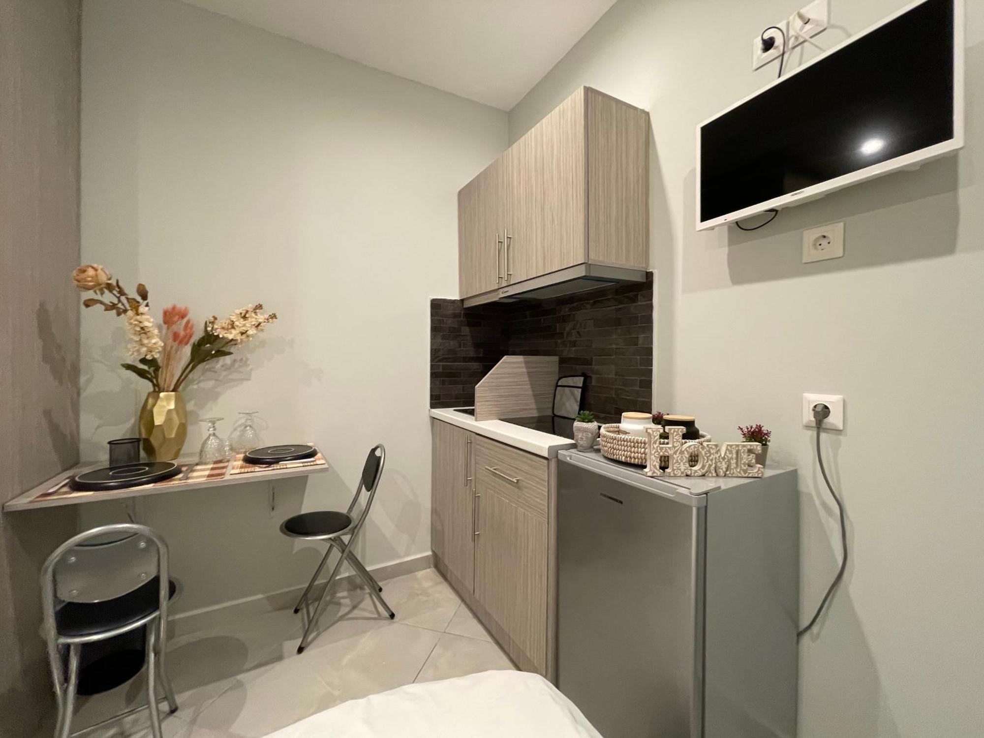 Aiolos Apartment Alimos Centre 4 Near The Sea 아테네 외부 사진